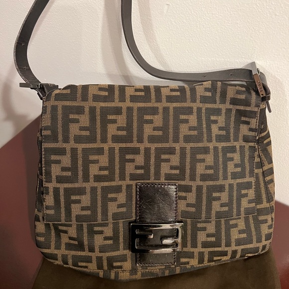 Fendi. Authentic leather strap canvas - Picture 3 of 6